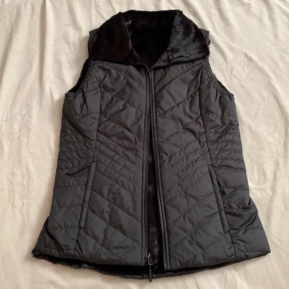 Black Reversible North Face Vest NWOT